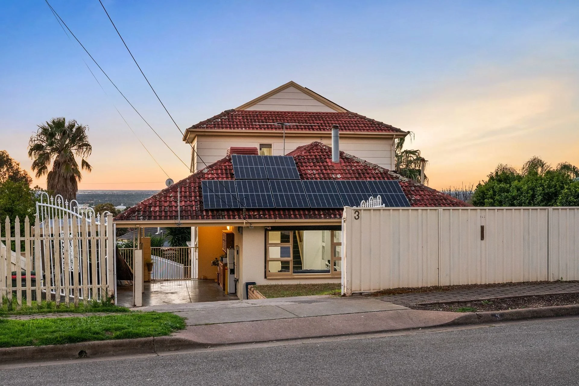 3 Hinton Avenue, Para Hills, SA 5096