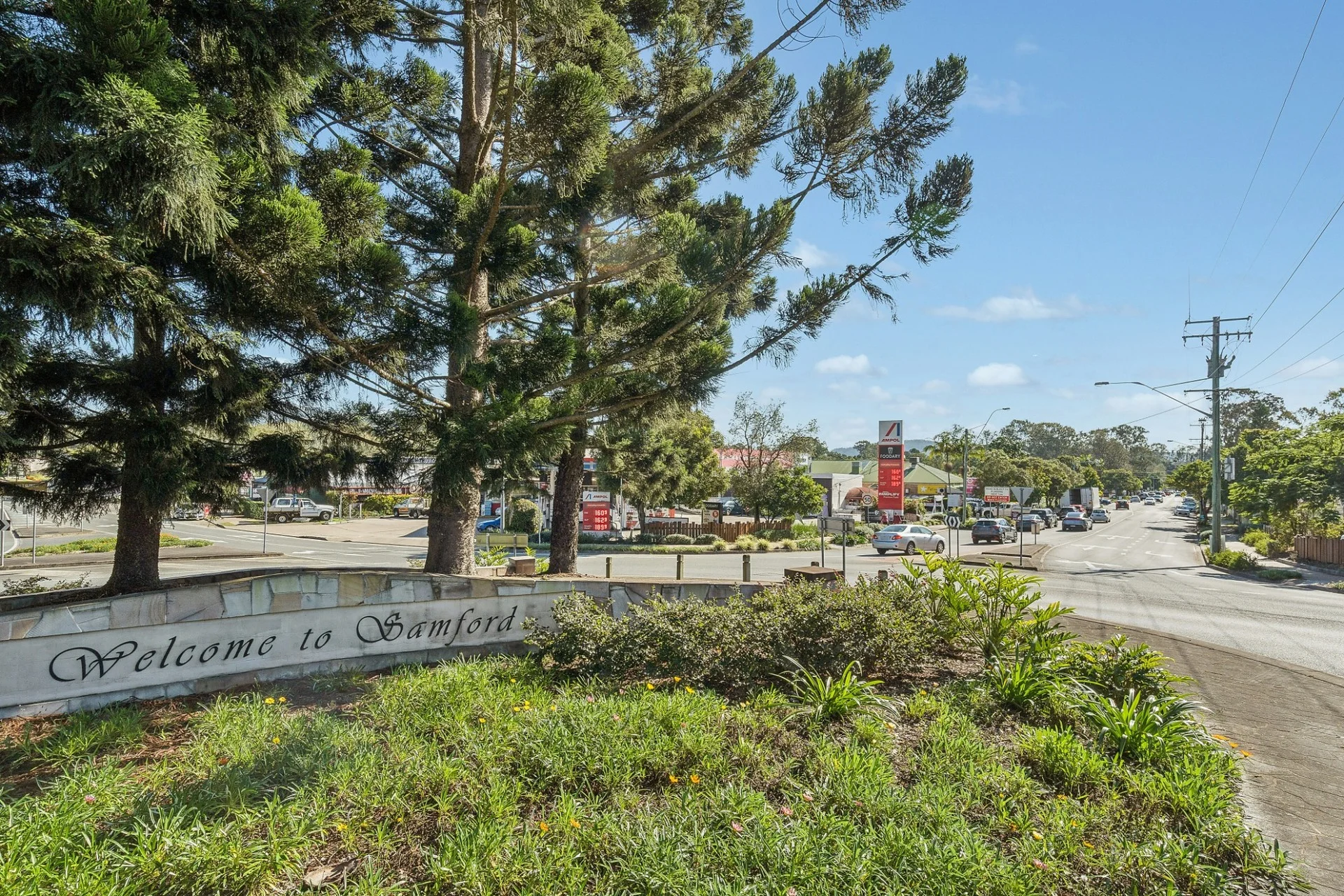 3 Junction Street, Samford Village, Qld 4520
