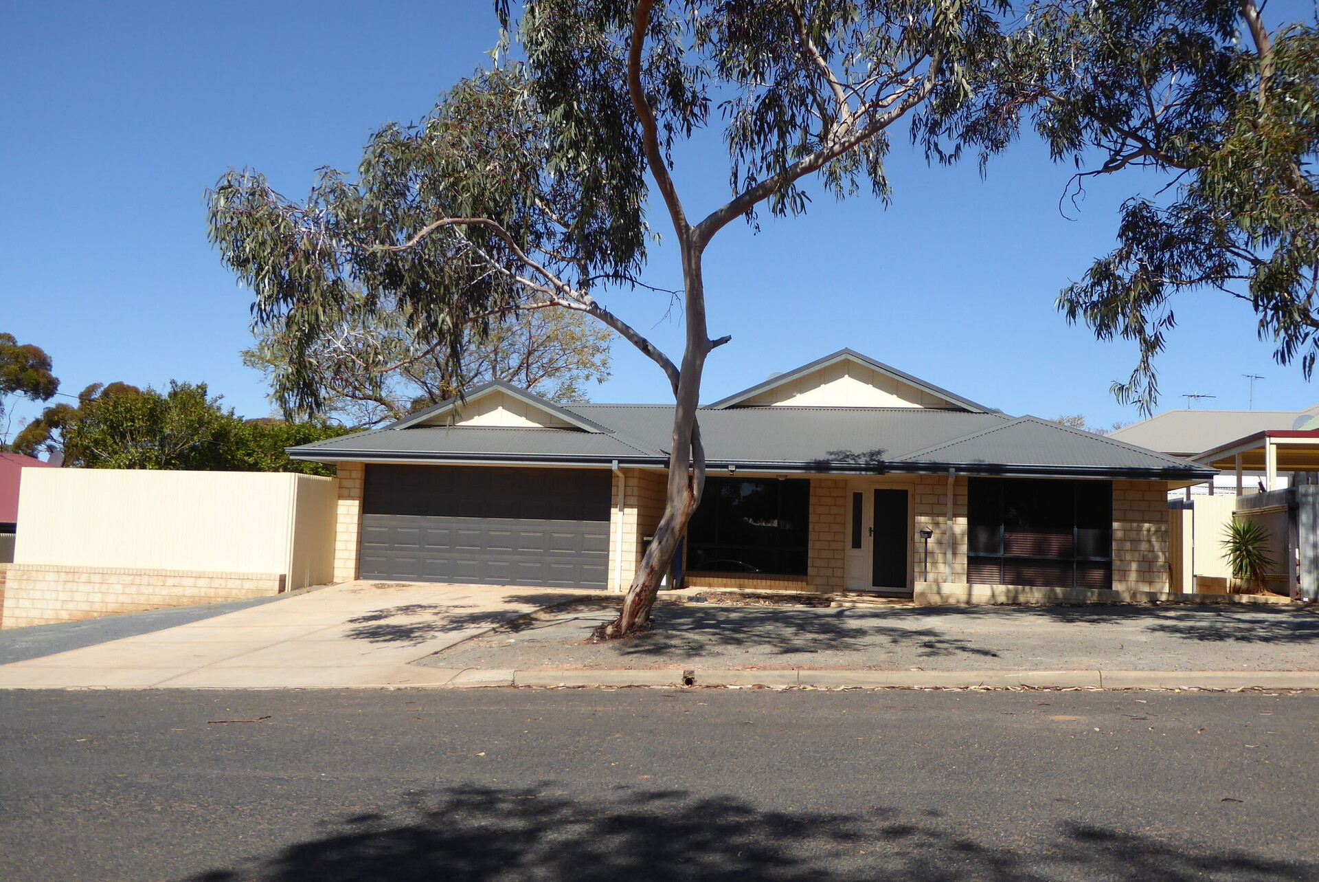 3 Murray Street, Lamington, WA 6430 3 Murray Street, Lamington, WA 6430