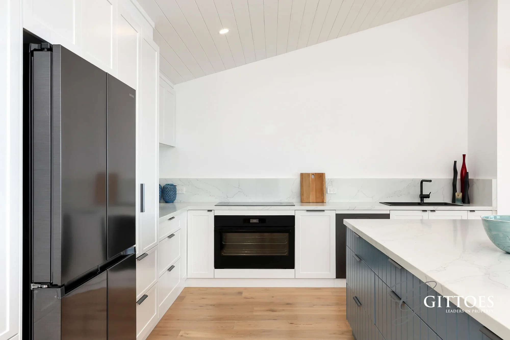 3 North Scenic Road, Forresters Beach, NSW 2260