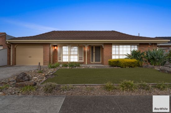 3 Plath Close, Delahey, Vic 3037