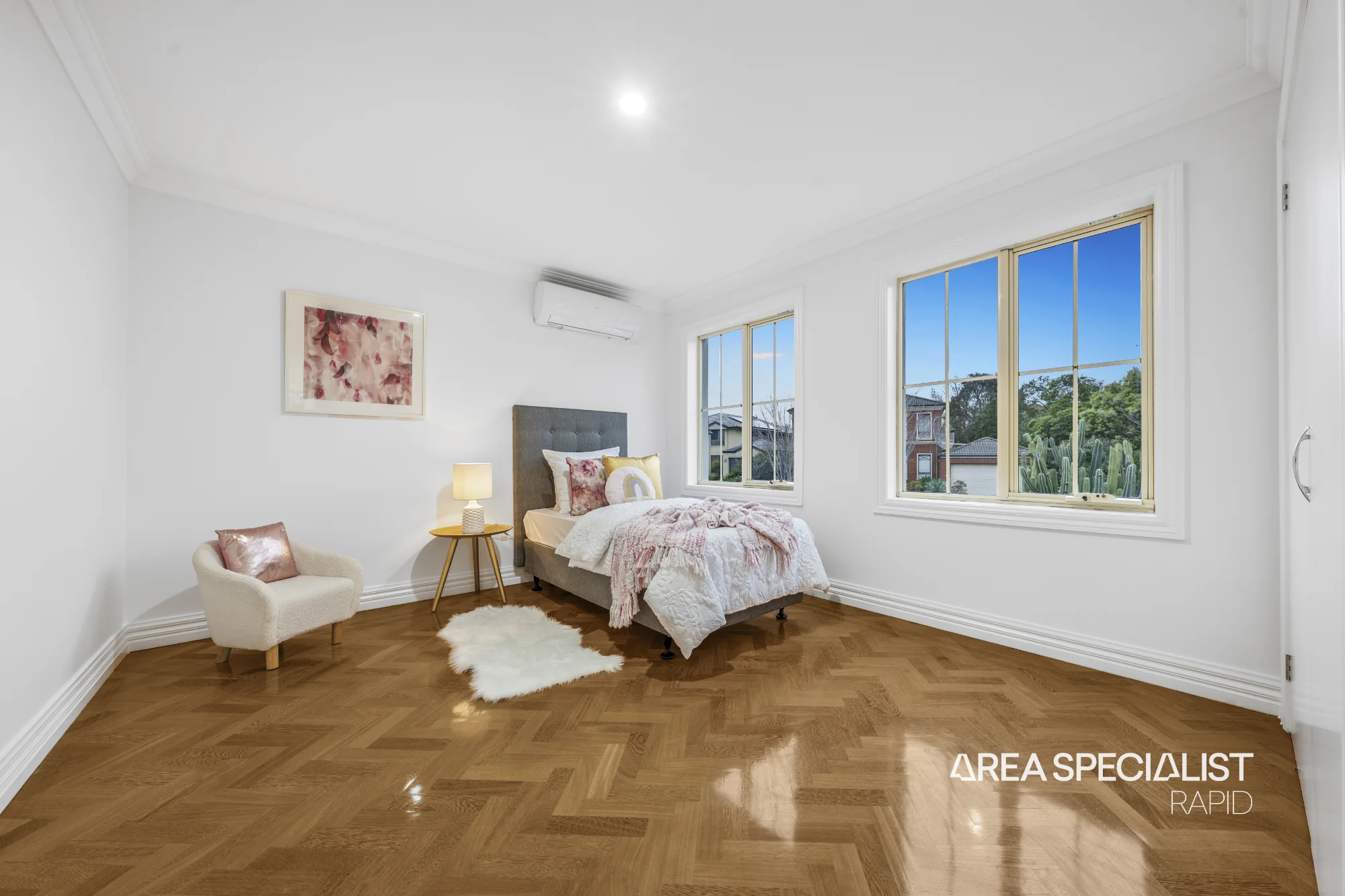 3 Redleaf Close, Hampton Park, Vic 3976