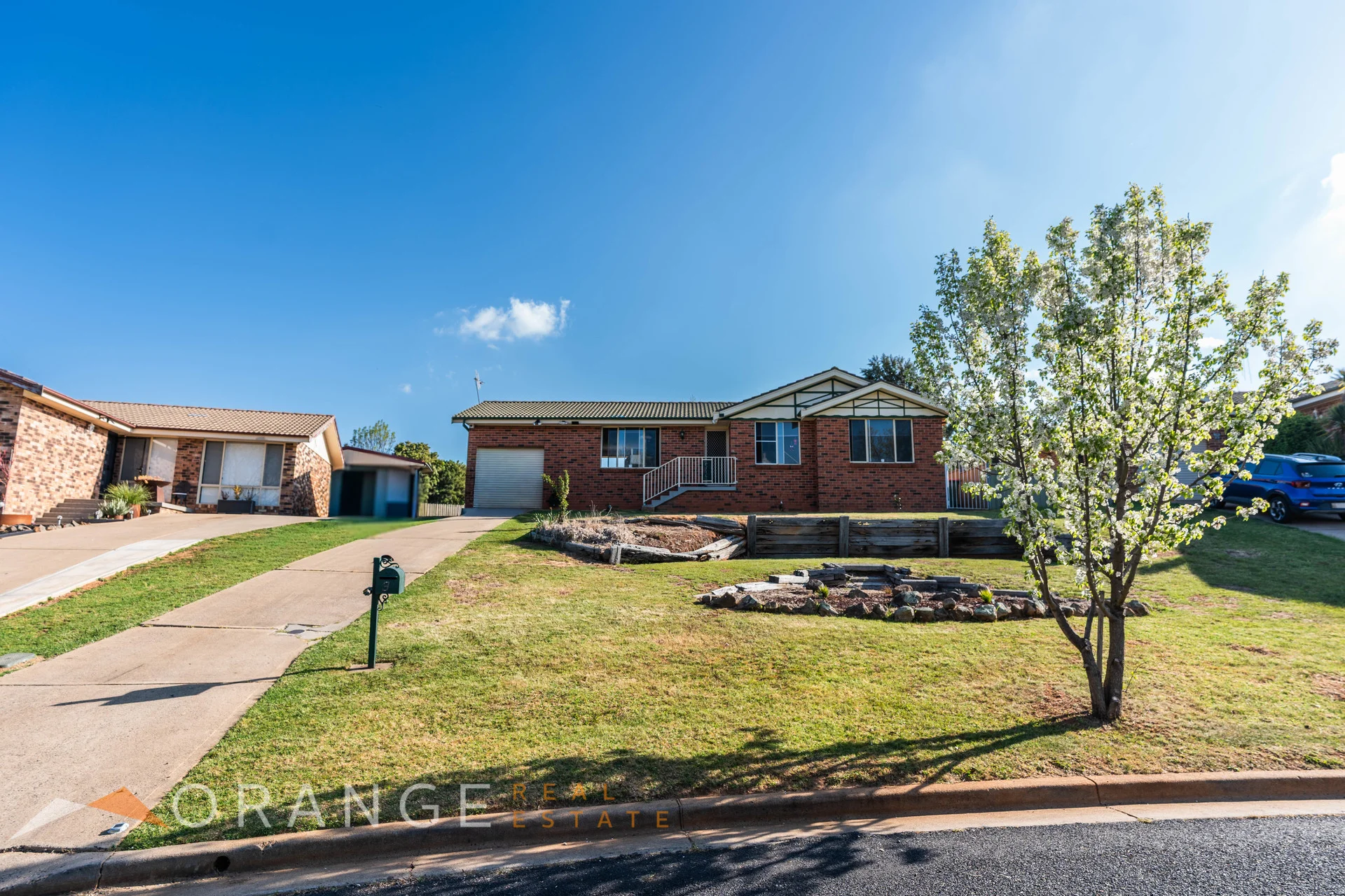 3 Richard Laffan Place, Orange, NSW 2800