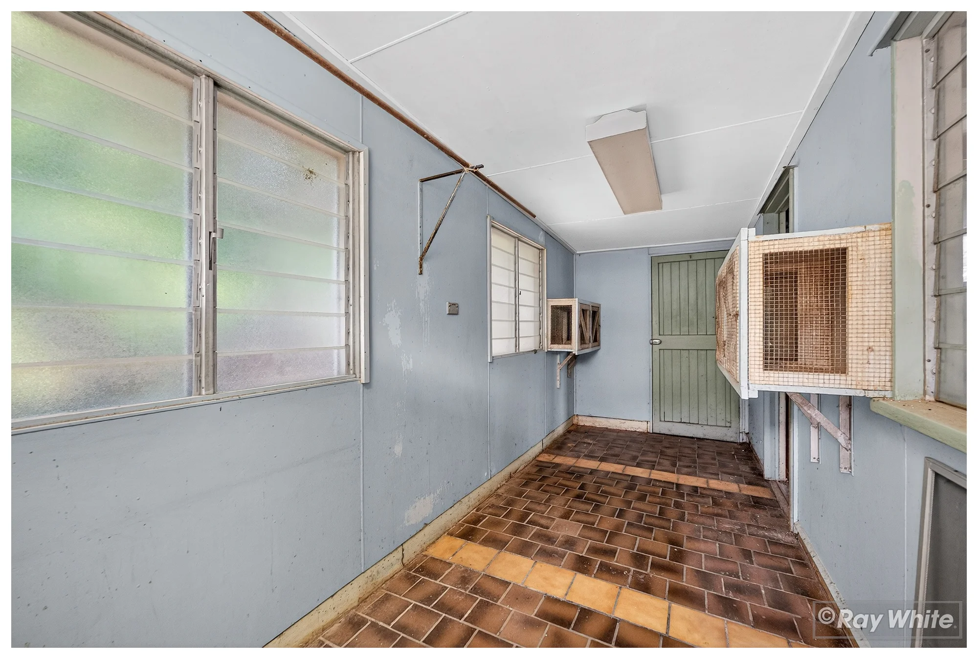 3 Thornton Street, Park Avenue, Qld 4701