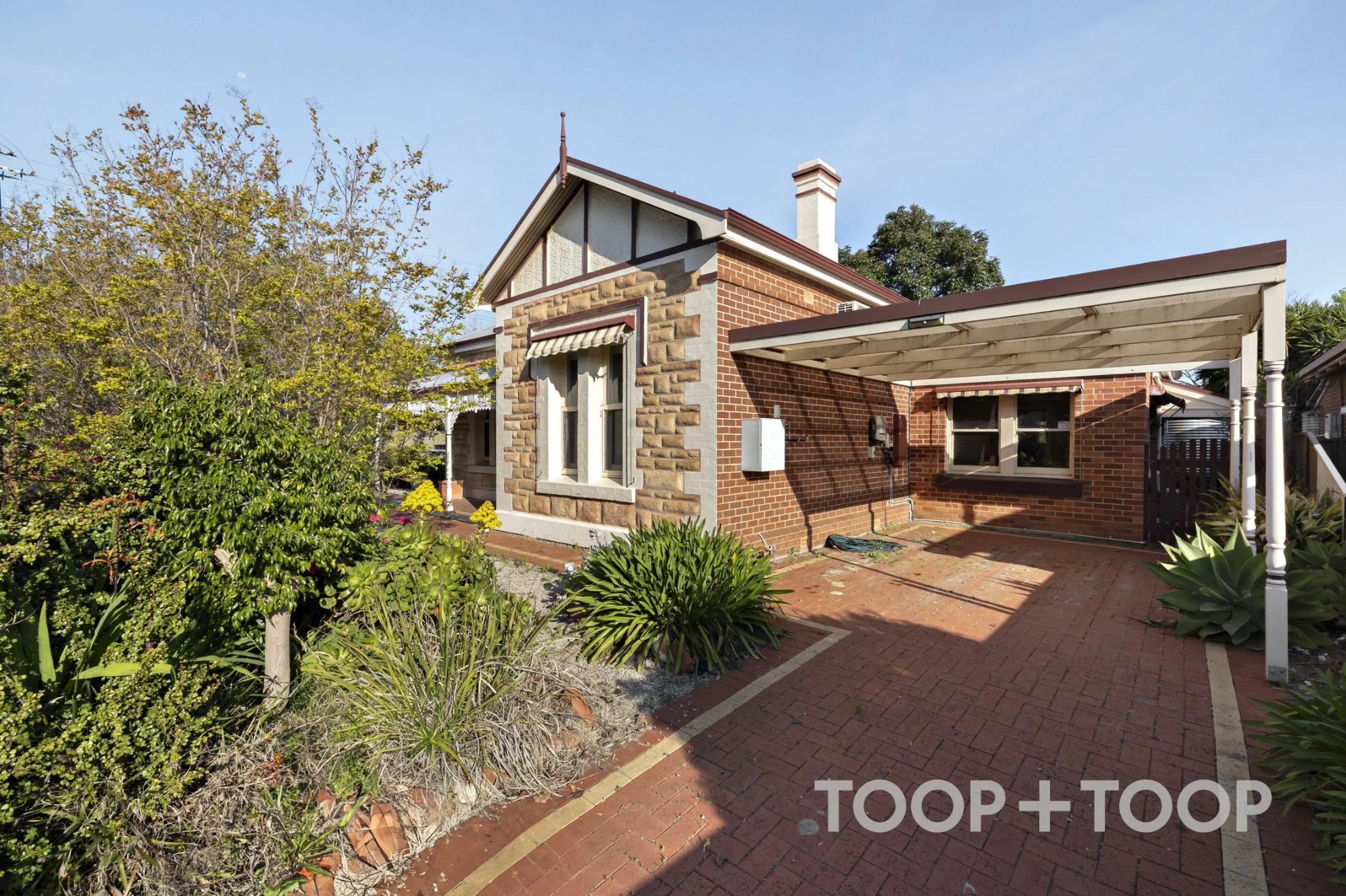 3 Wattlebury Road, Lower Mitcham, SA 5062
