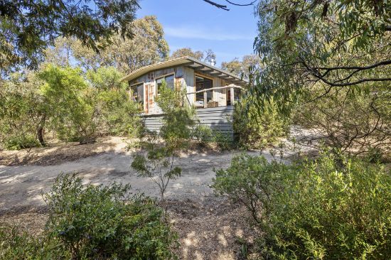30 Aireys Street, Aireys Inlet, Vic 3231