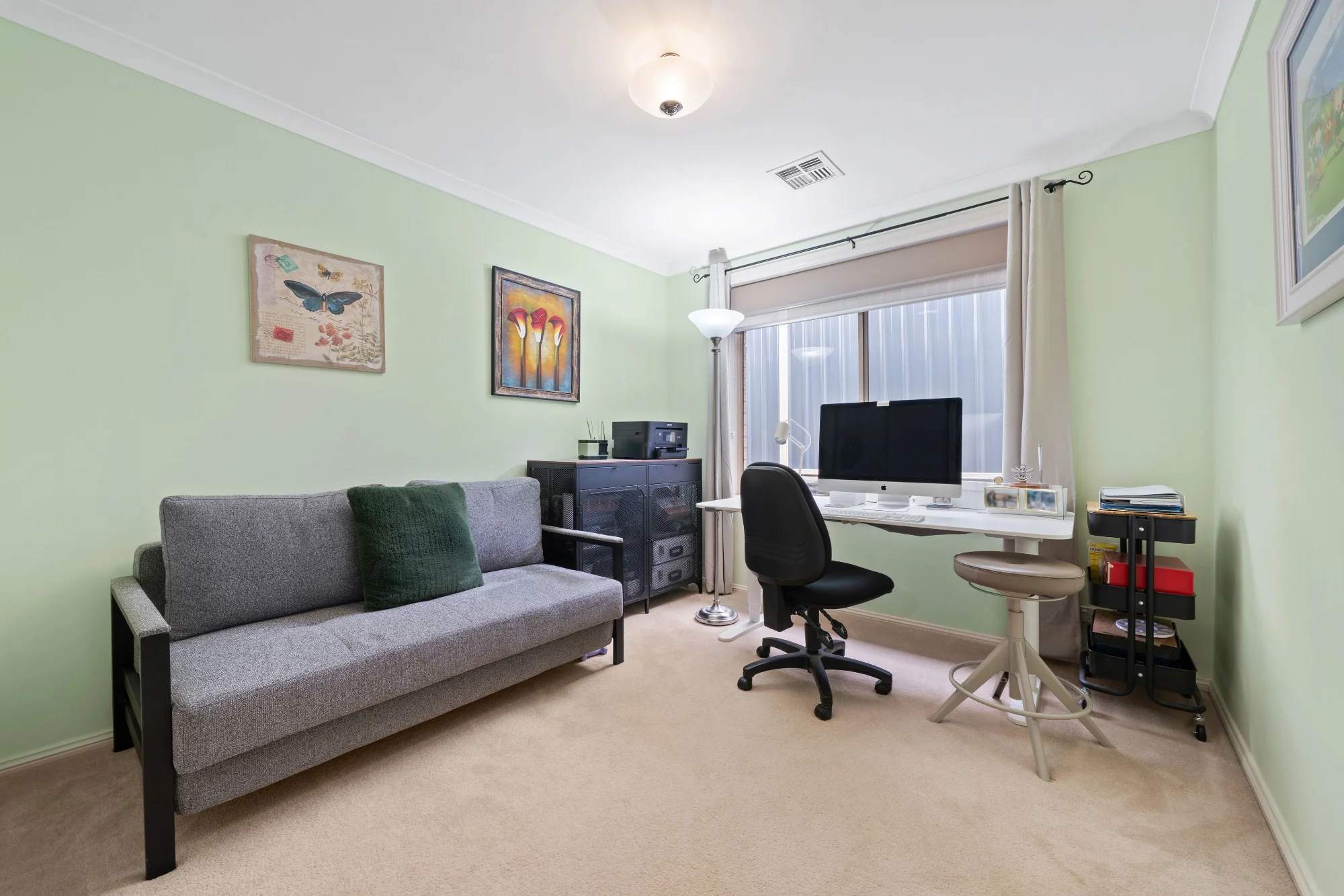 30 Alison Ashby Crescent, Banks ACT 2906