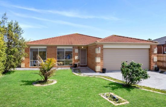 30  BEETHOVEN DRIVE, Narre Warren South, Vic 3805
