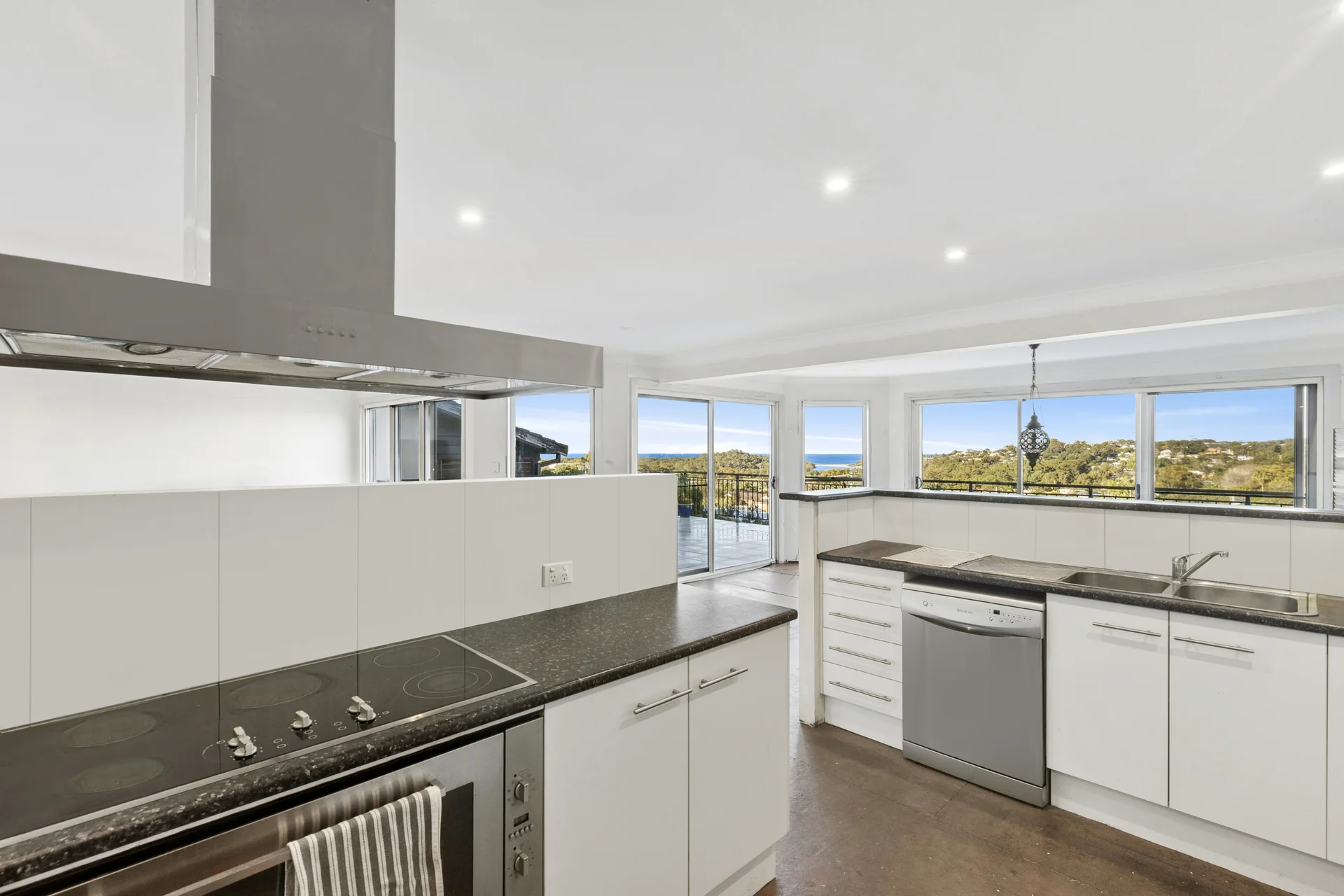 30 Coreen Drive, Wamberal, NSW 2260