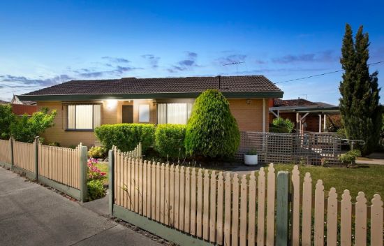 30 Curlew Avenue, Altona, Vic 3018