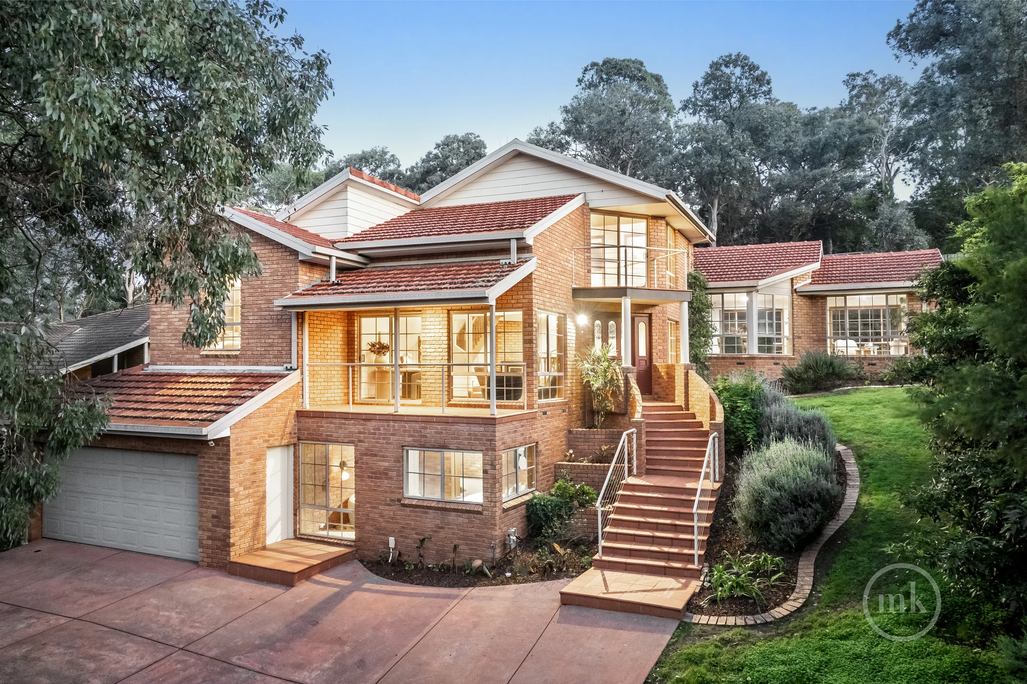 30 Glen Gully Road, Eltham North, Vic 3095