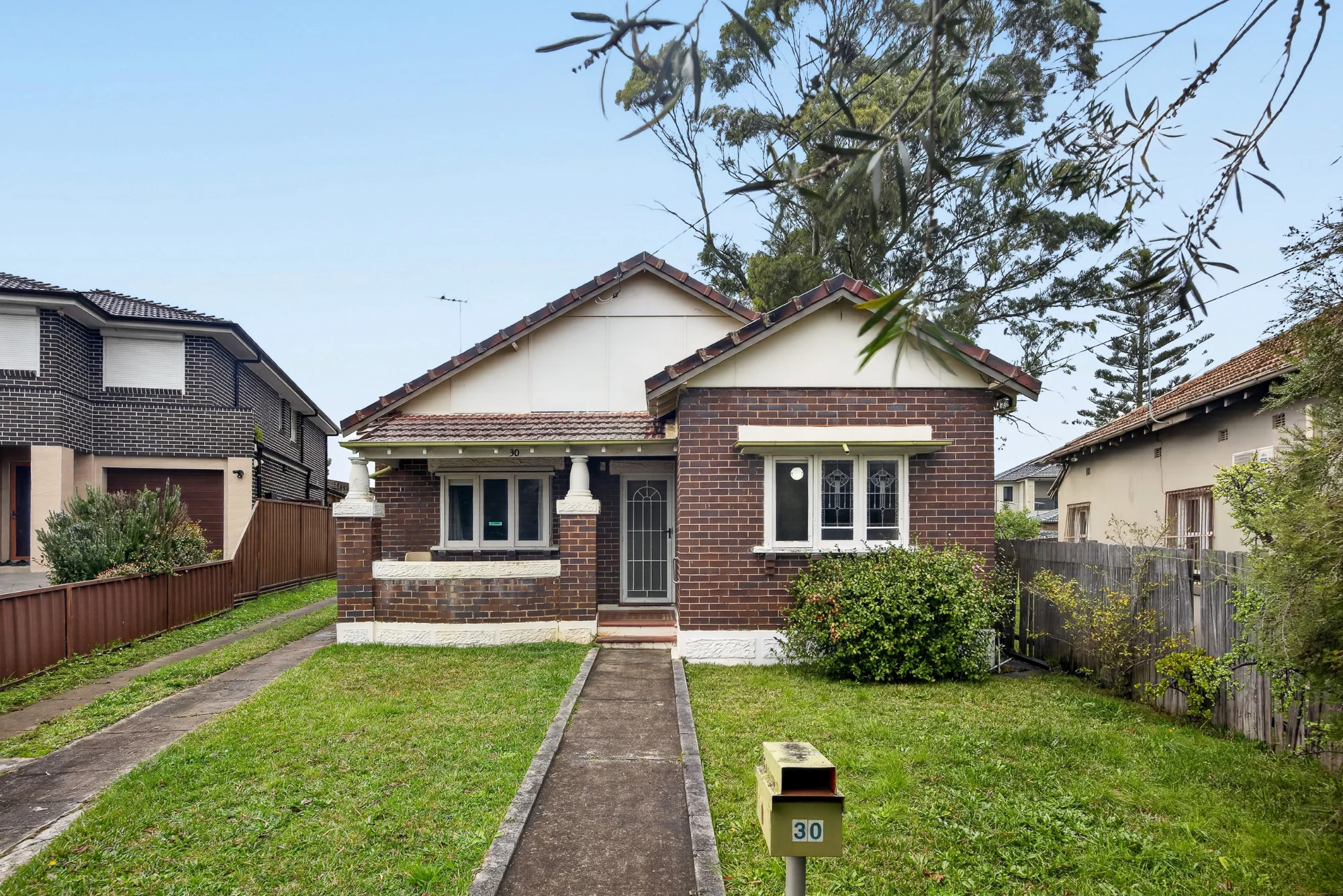 30 Linden Avenue, Punchbowl, NSW 2196