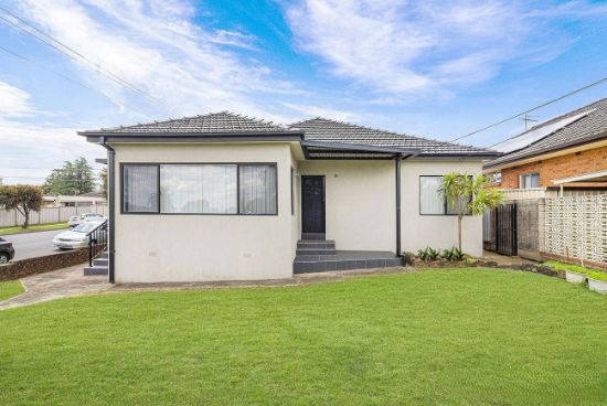 30 Lombard Street, Fairfield, NSW 2165