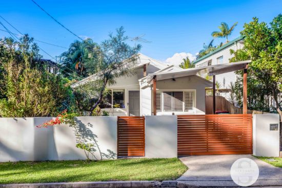 30 Lower Brighton Terrace, Sandgate, Qld 4017