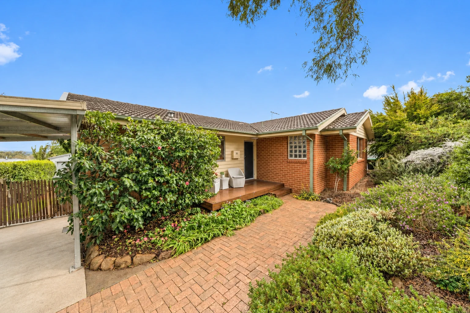 30 Mcintosh Street, Scullin, ACT 2614