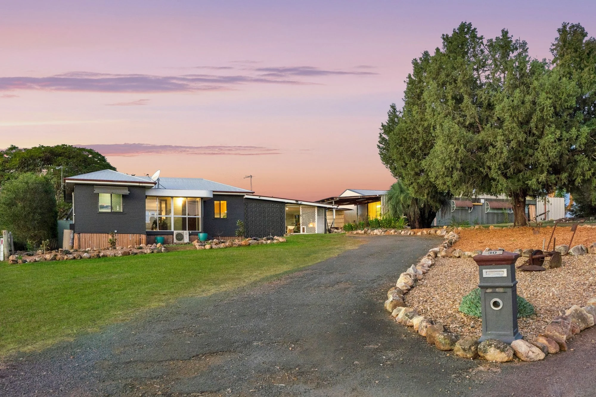 30 Muller Road, Fassifern, Qld 4309