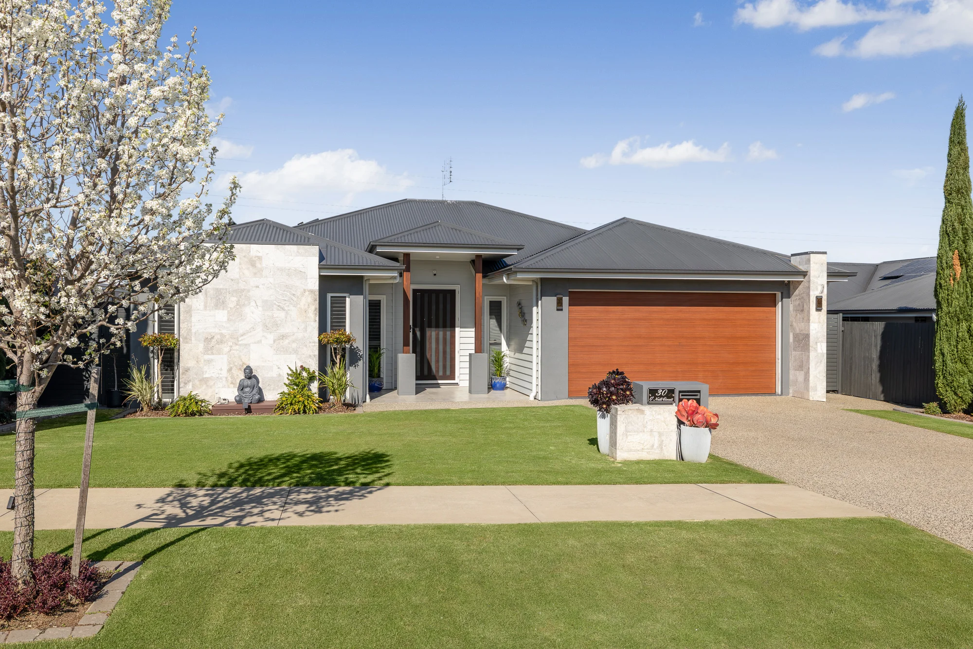 30 O'Neill Circuit, Kearneys Spring, Qld 4350