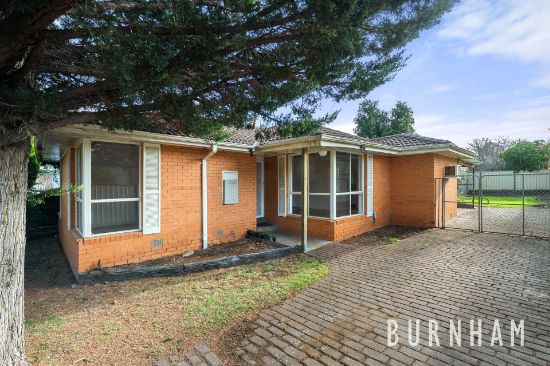 30 Quail Crescent, Melton, Vic 3337