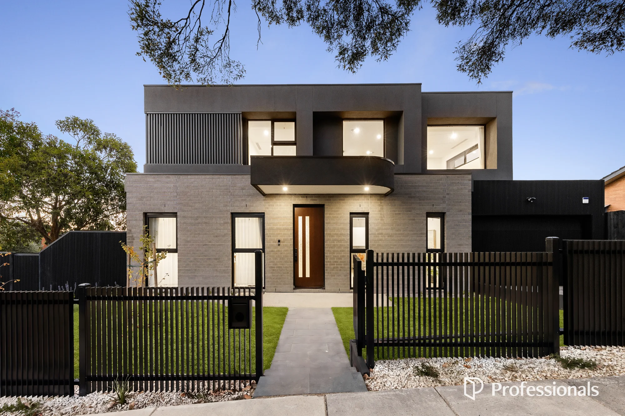 30 Ross Street, Doncaster East, Vic 3109