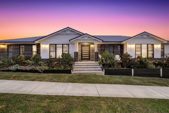 30 Todman Crescent, Beaudesert, Qld 4285