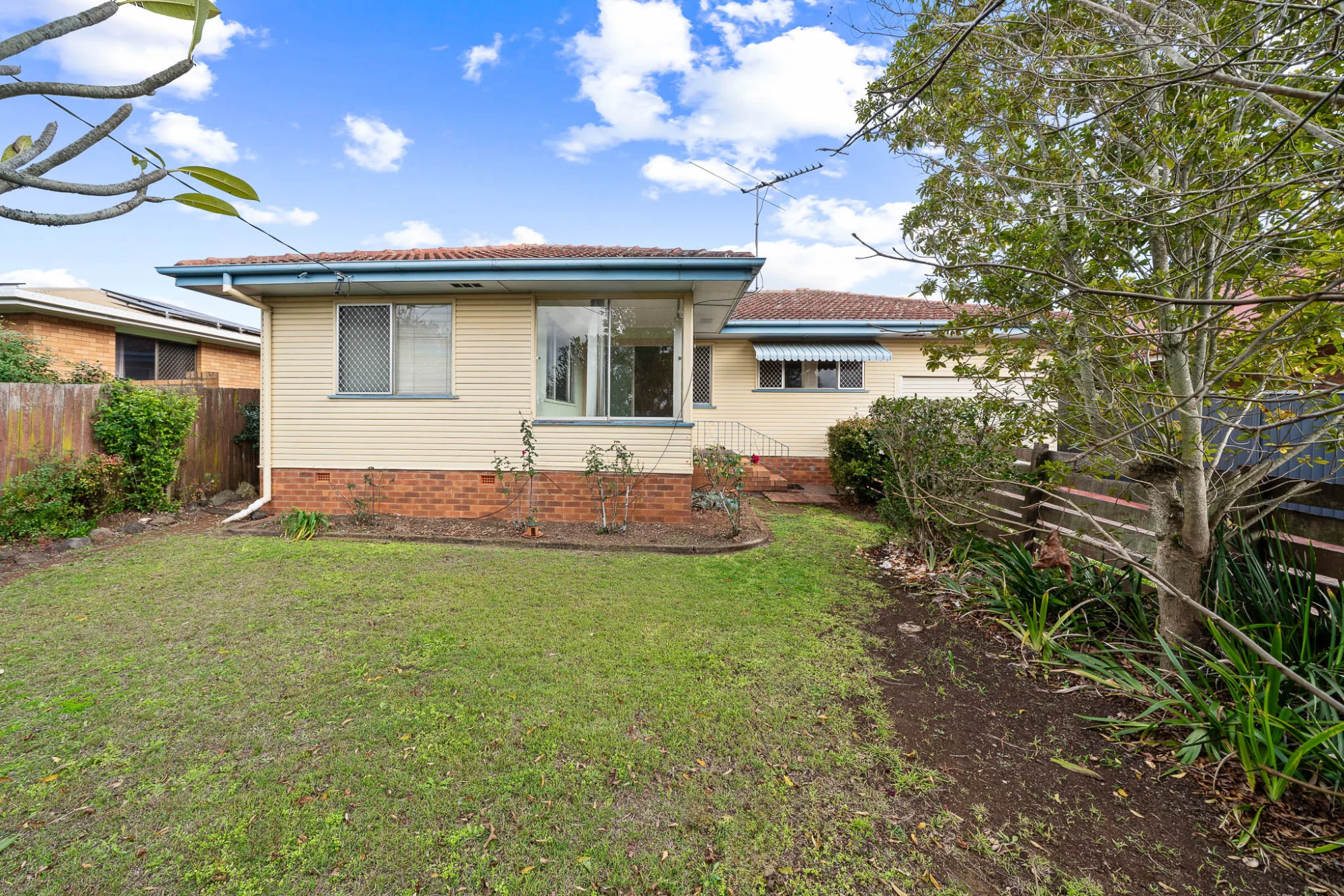 307 West Street, Harristown, Qld 4350