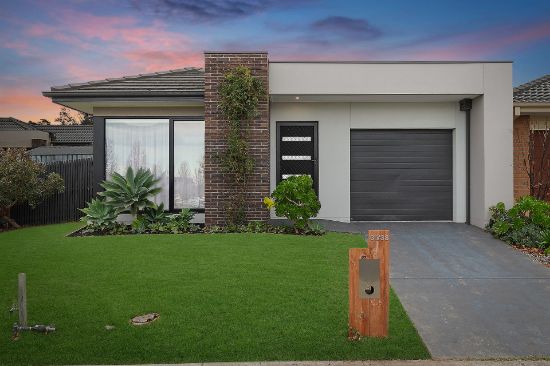 31-33 Wurrook Circuit, North Geelong, Vic 3215