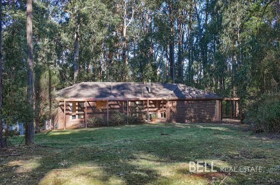 31 Blackwood Lane, Gembrook, Vic 3783