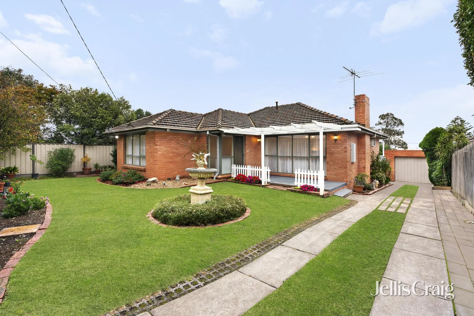 31 Bond Avenue, Blackburn South, Vic 3130