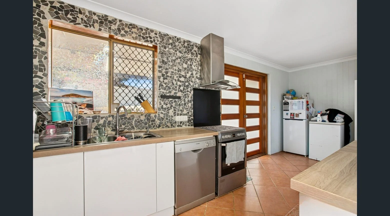 31 Bournan Heights, Parmelia, WA 6167