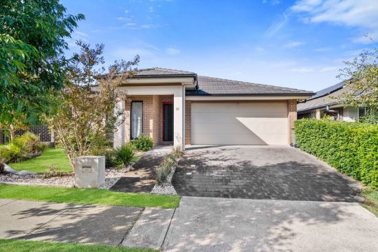 31 Cloverhill Crescent, Gledswood Hills, NSW 2557