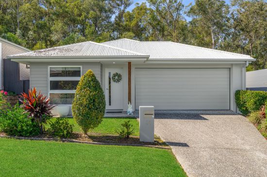 31 Hoist Court, Augustine Heights, Qld 4300