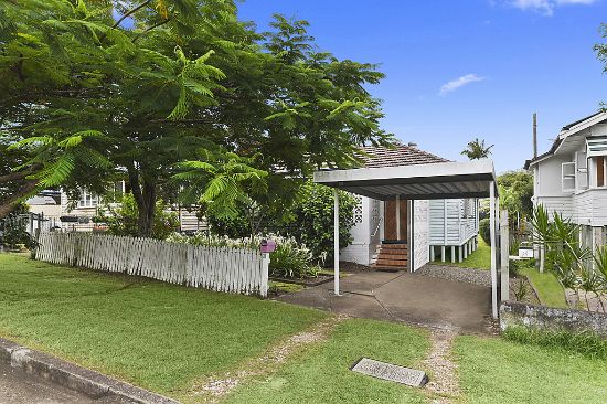 31 Julia Street, Wavell Heights, Qld 4012