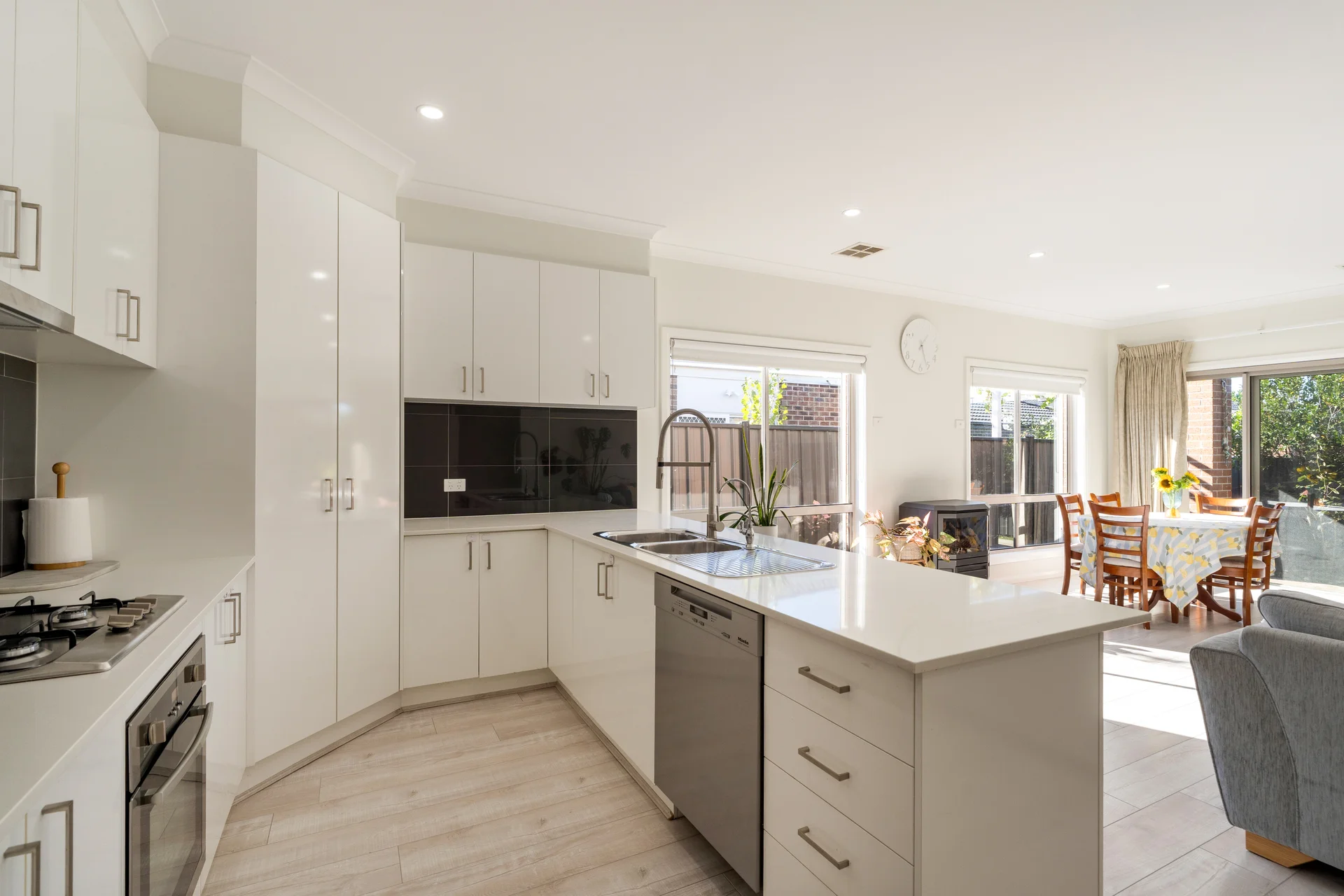 31 Loudon Circuit, Craigieburn, Vic 3064
