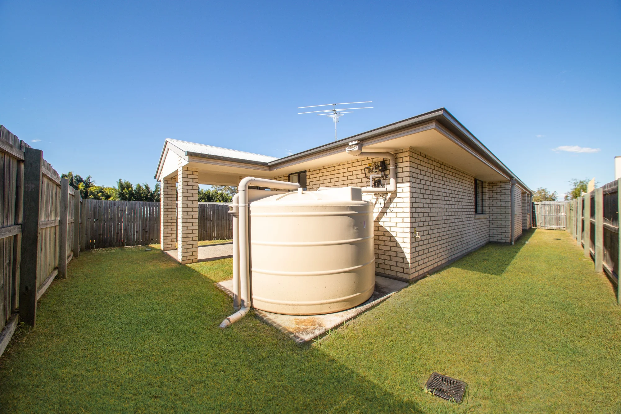 32 Biella Court, Leichhardt QLD 4305