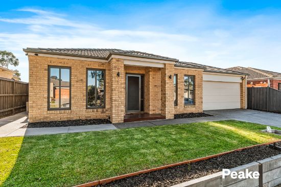 32 Flash Dan Drive, Cranbourne East, Vic 3977
