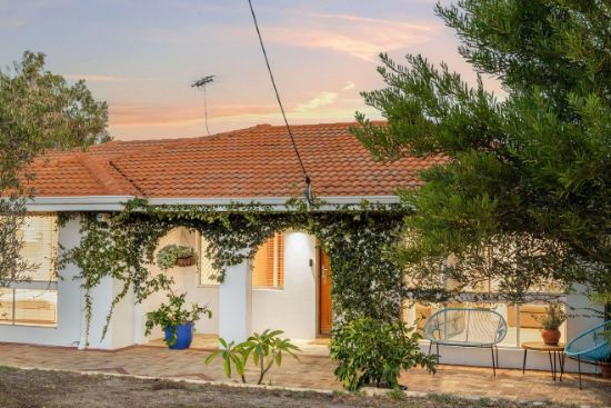 32 Hazelbury Street, Greenwood, WA 6024
