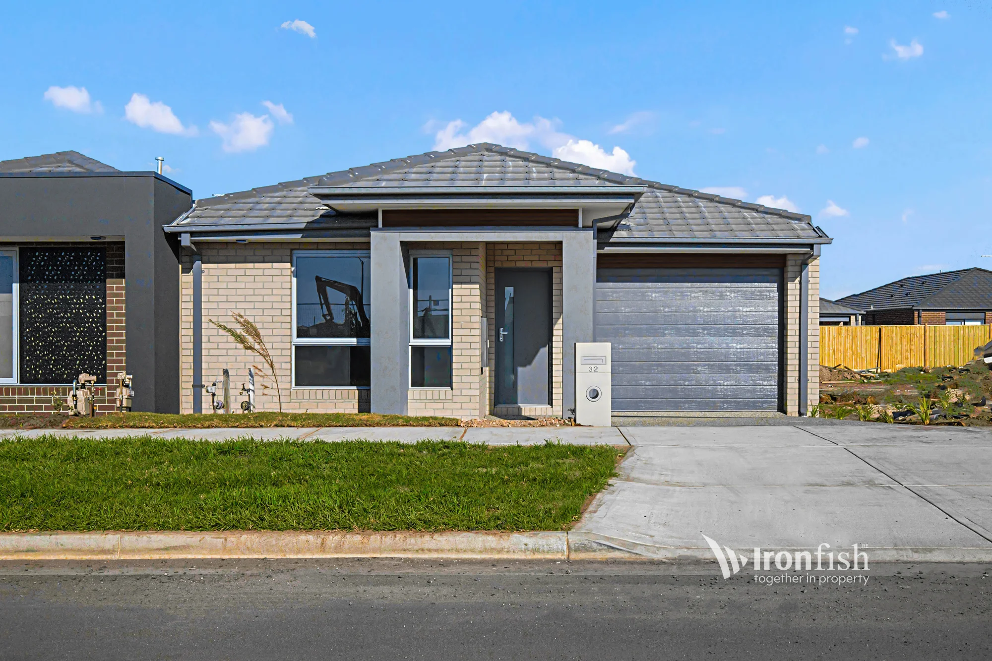 32 Jarlath Drive, Mambourin, Vic 3024