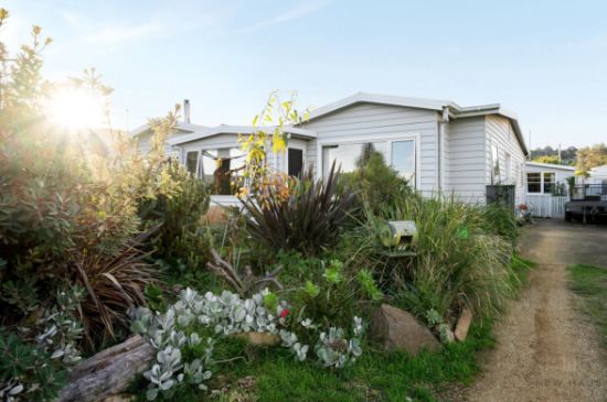 32 Pipe Clay Esplanande, Cremorne, Tas 7024