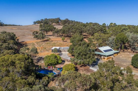 328 Meadowbrook Ramble, Bullsbrook, WA 6084