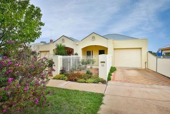 33 Cherry Avenue, Mildura, Vic 3500