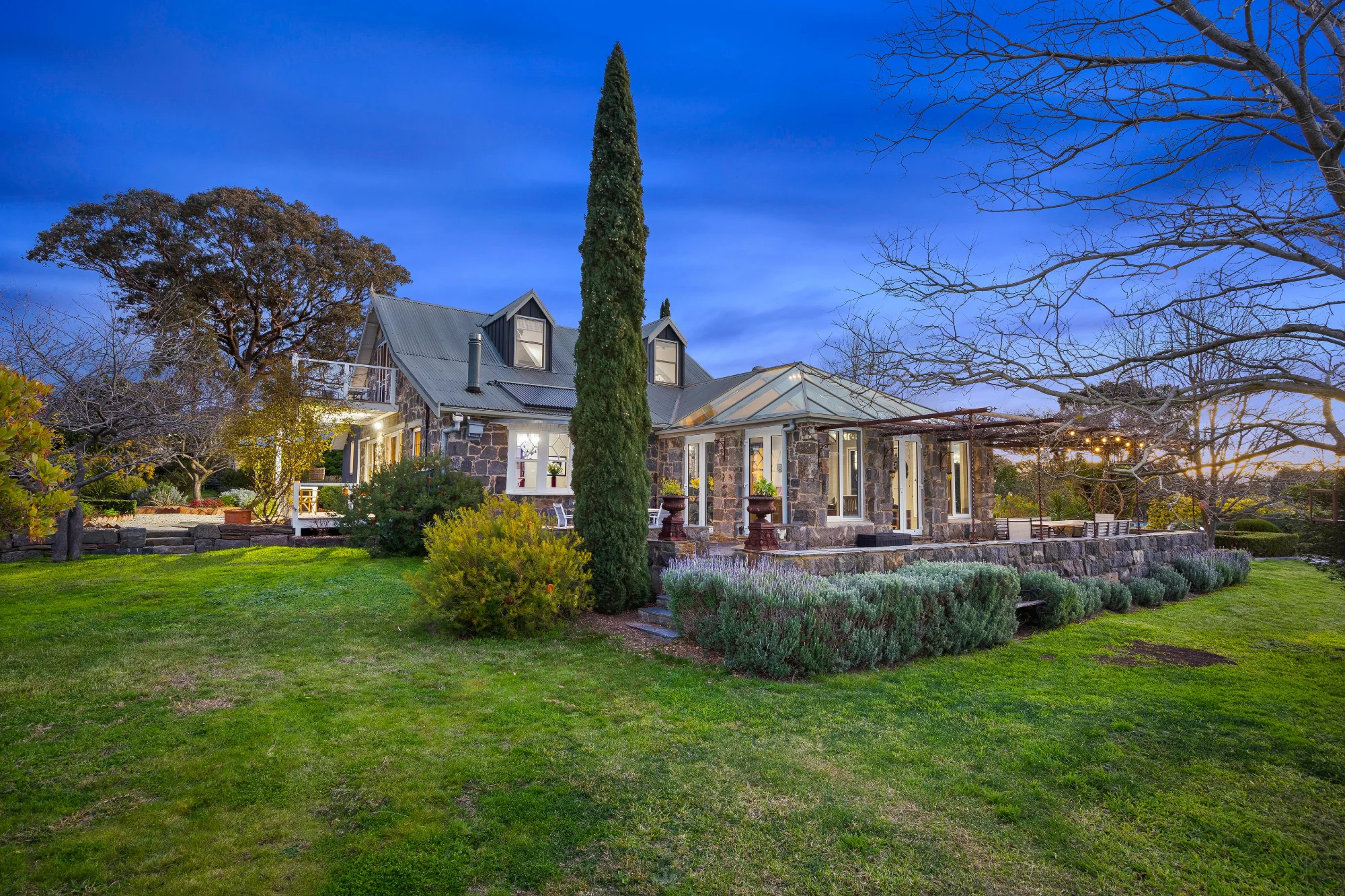 33 Clokes Lane, Amphitheatre VIC 3468