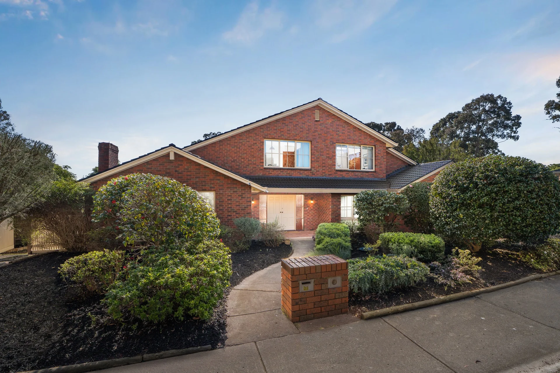 33 Donald Road, Wheelers Hill, Vic 3150