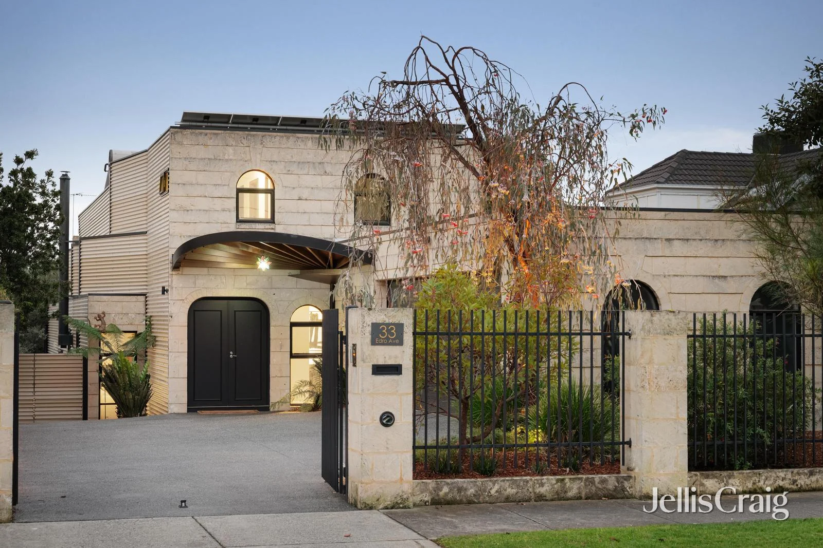 33 Edro Avenue, Brighton East, Vic 3187