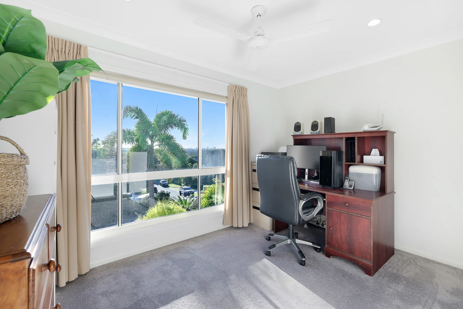 33 Highbridge Rise, Mudgeeraba, Qld 4213
