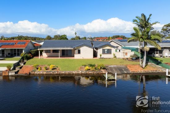 33 King George Parade, Forster, NSW 2428