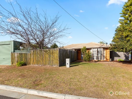 33  Melaleuca Drive, Hoppers Crossing, Vic 3029