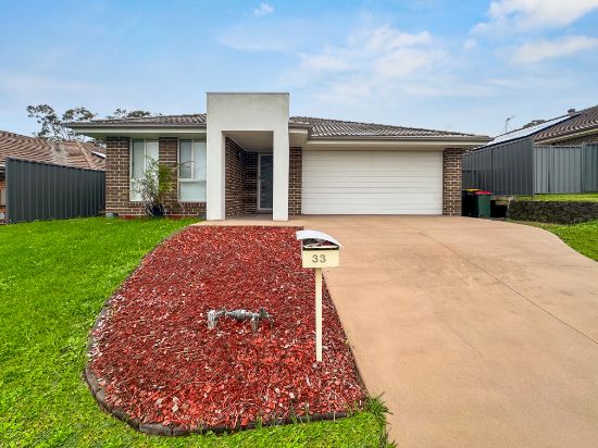 33 Melbourne Street, Wadalba, NSW 2259