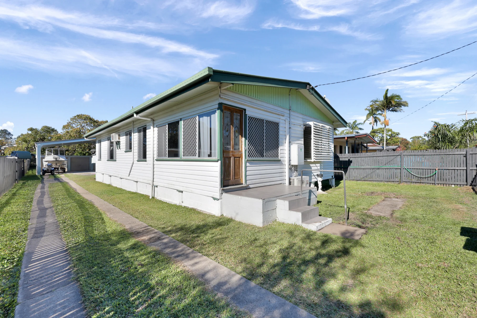 33 Range Road, Sarina, Qld 4737
