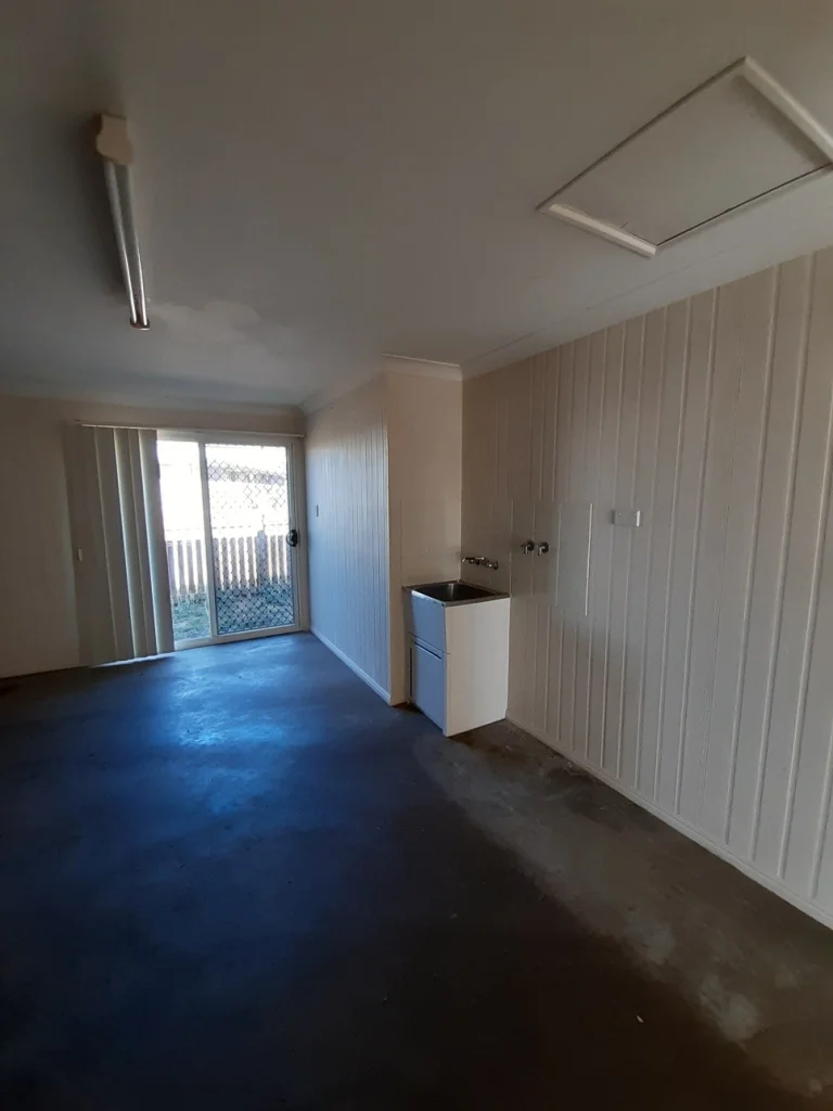33 Seonaid Place, Gracemere, Qld 4702