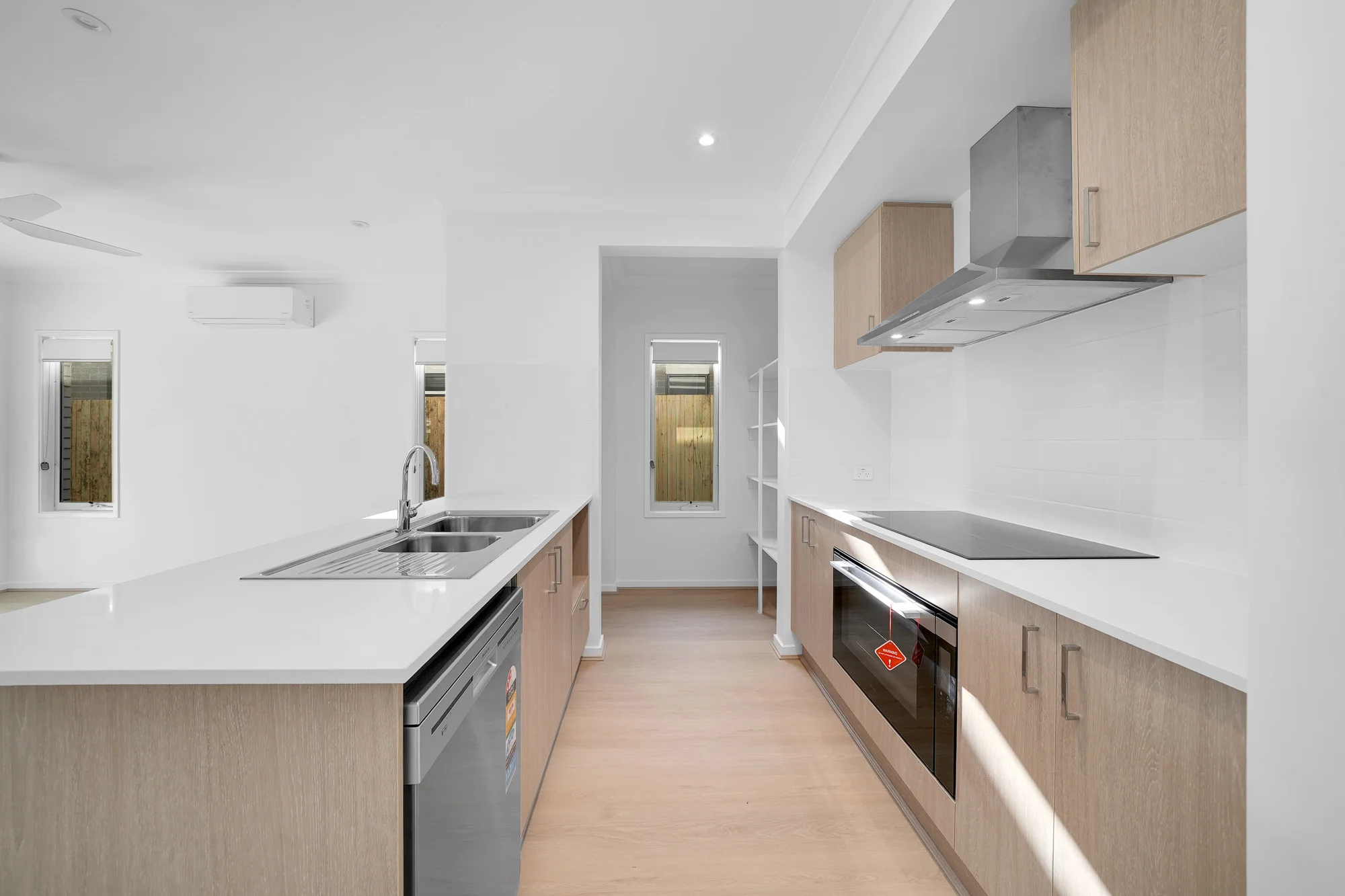33 Tablelands Crescent, Banya, Qld 4551
